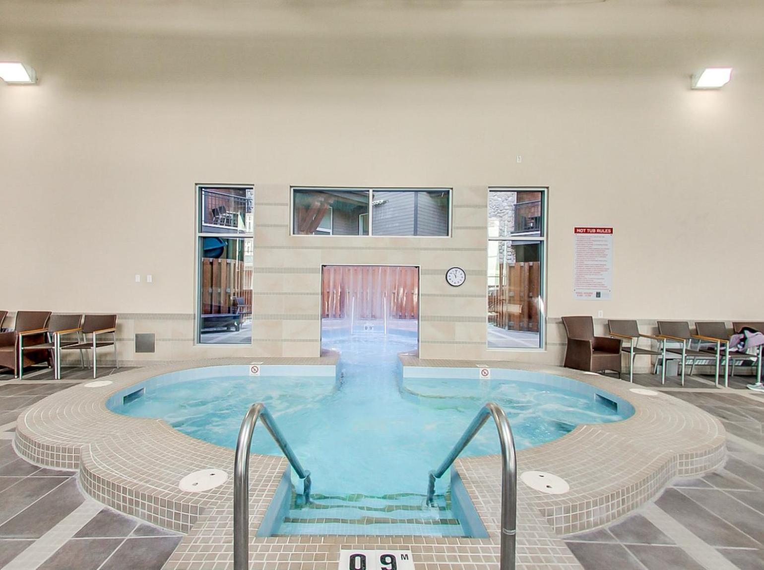 Outstanding Mountain Condo Waterslide And Hot Tub Managed By Little Sister Getaways Canmore Dış mekan fotoğraf